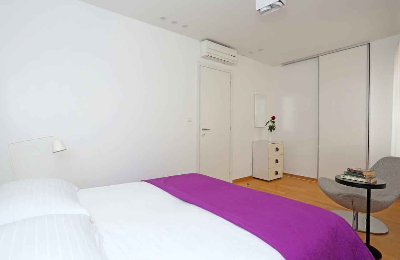 Luxury Apts Leone Split Centre Exterior photo