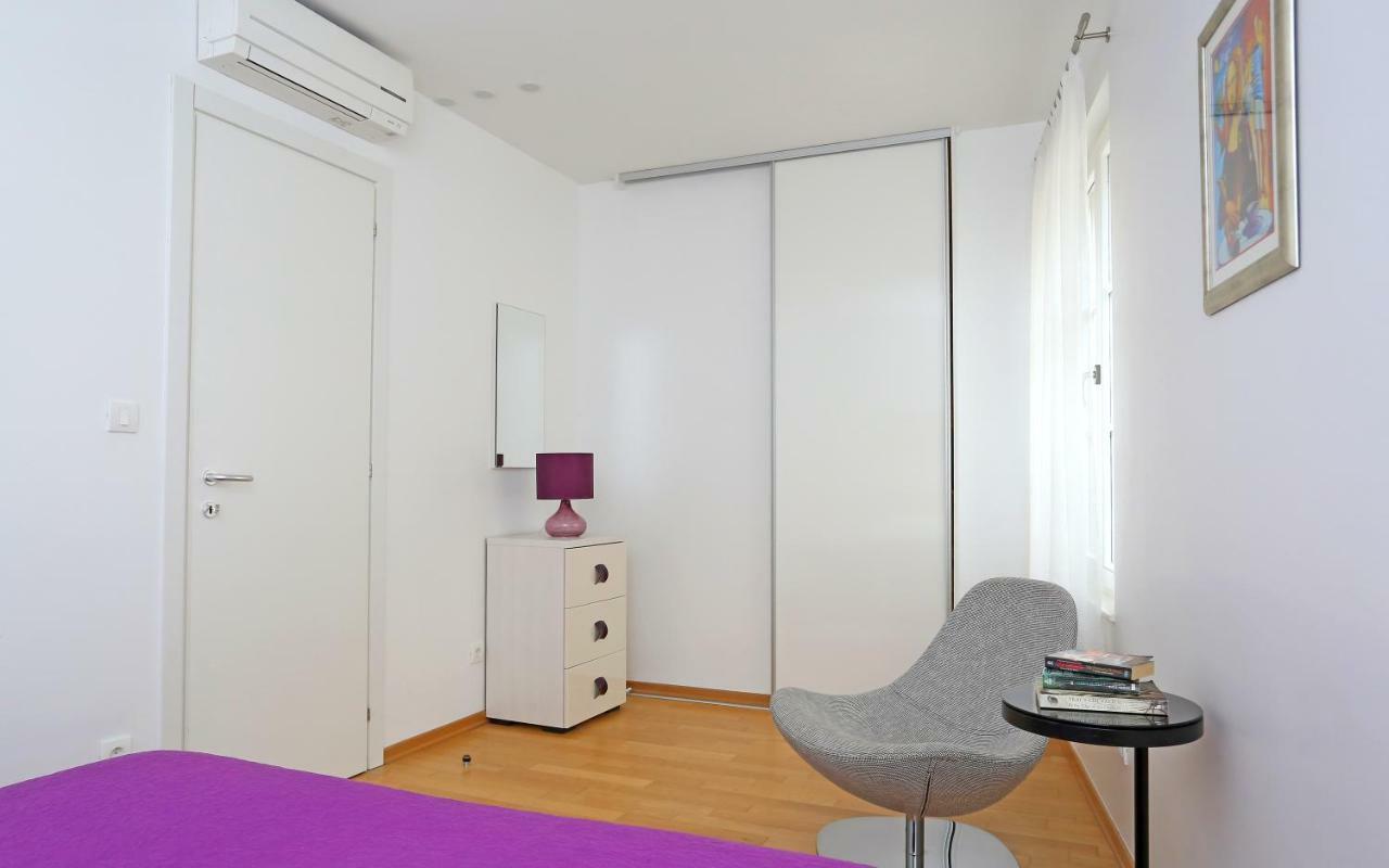 Luxury Apts Leone Split Centre Exterior photo